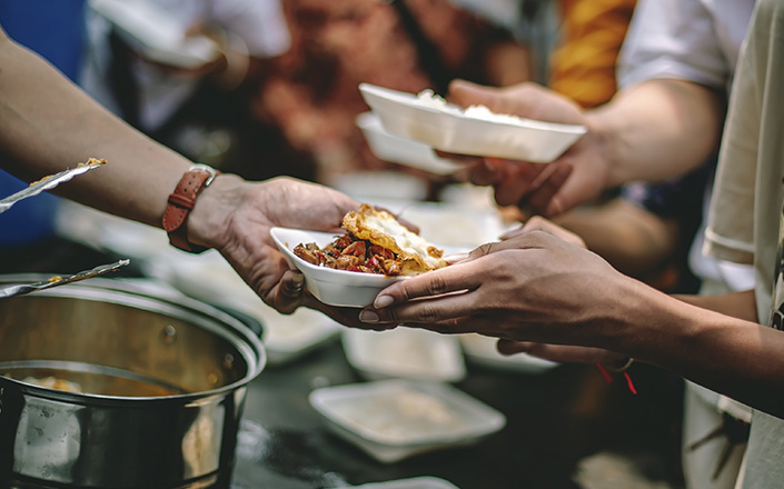 Les Distributions De Repas Solidarites Gouv Fr Minist Re Du Travail