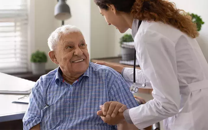 La minute solidaire : soutenir les infirmiers et aides-soignants