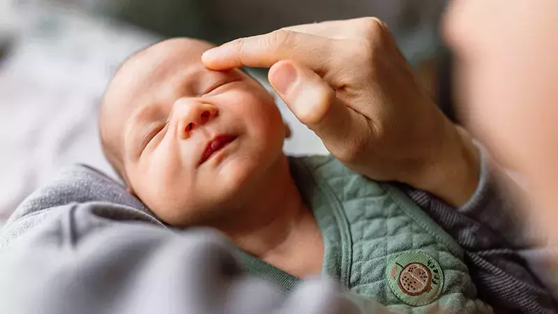 Visuel illustrant la bronchiolite chez un nourrisson